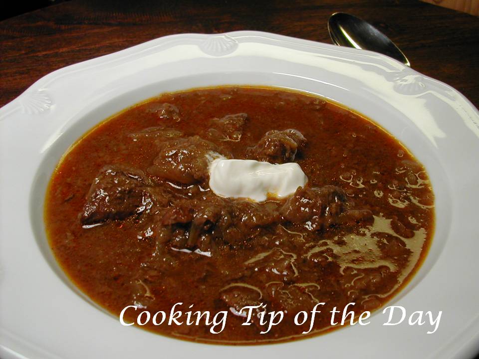 What is a good recipe for crockpot goulash?